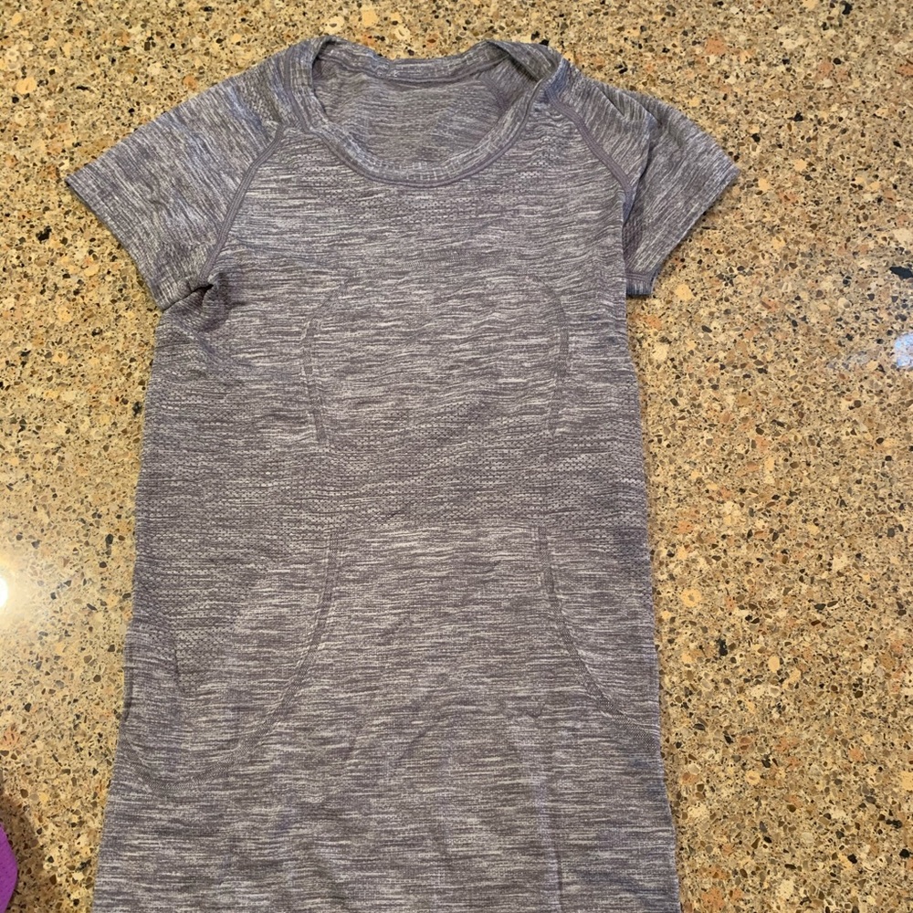 Long Grey lululemon t-shirt